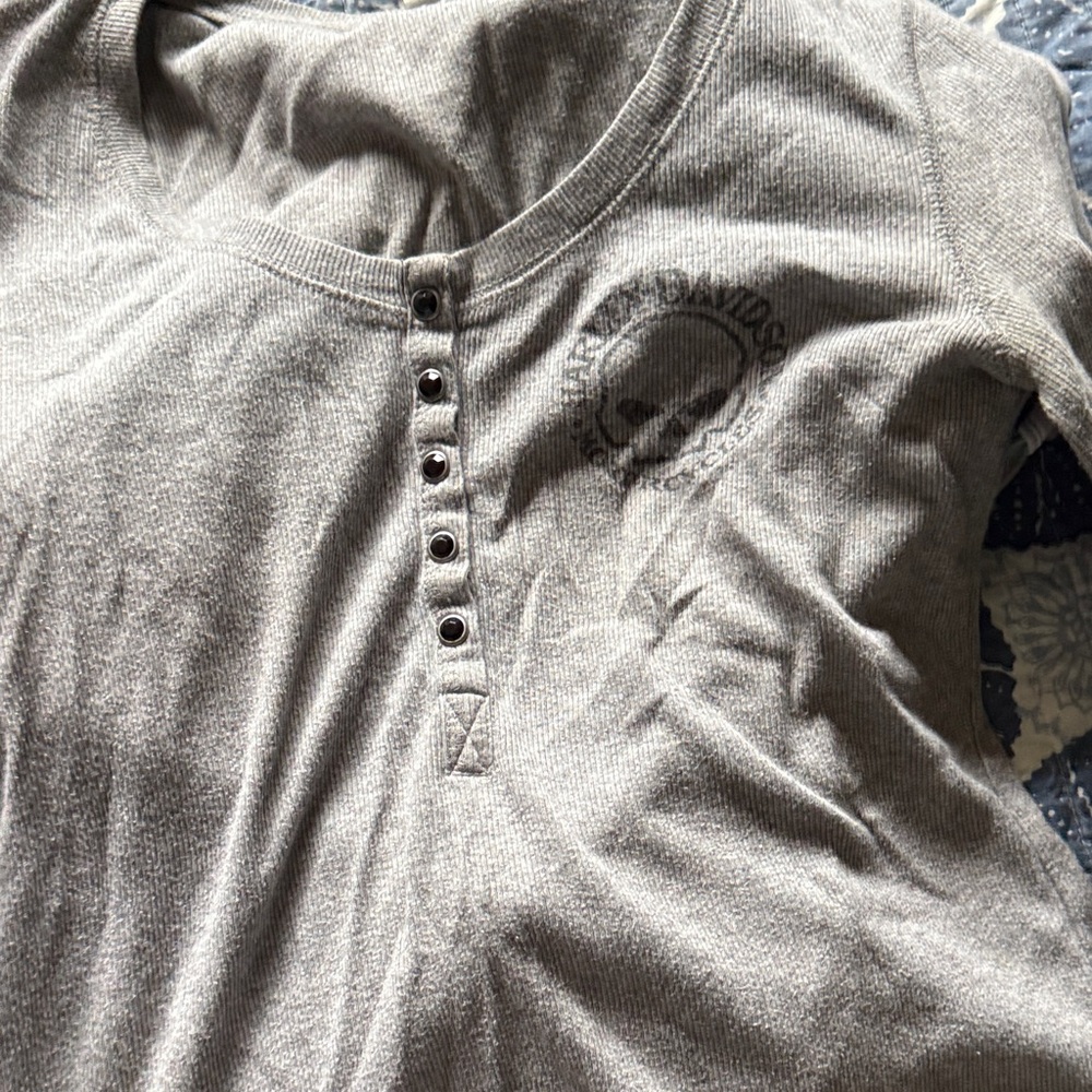 Harley-Davidson Gray Crewneck Top with Winged Logo